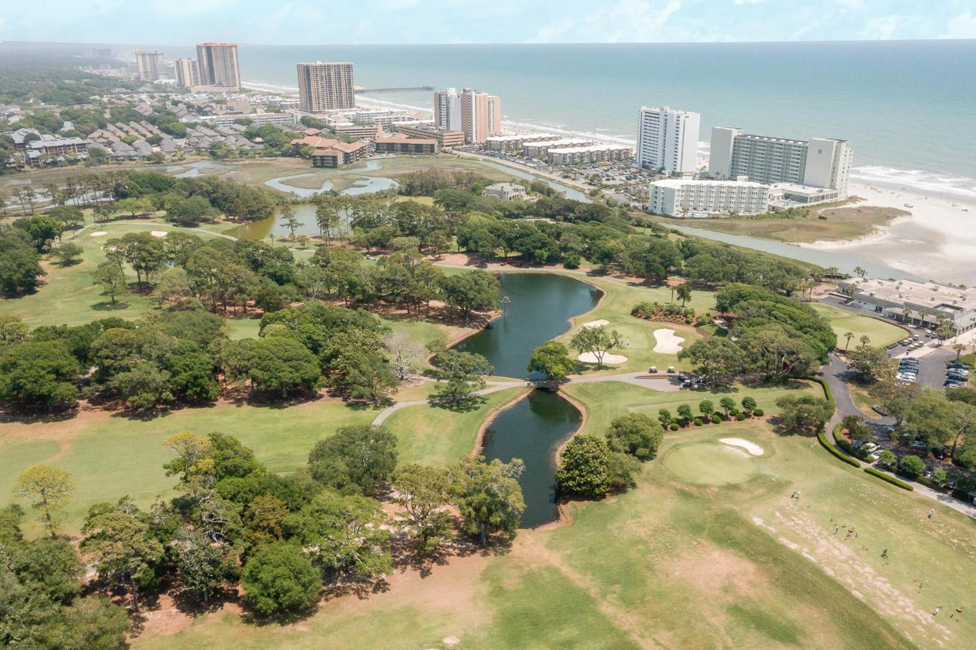 Sands Beach Club Briarcliffe Acres Exteriör bild